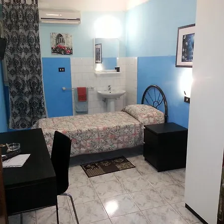 Roxena House * Roma
