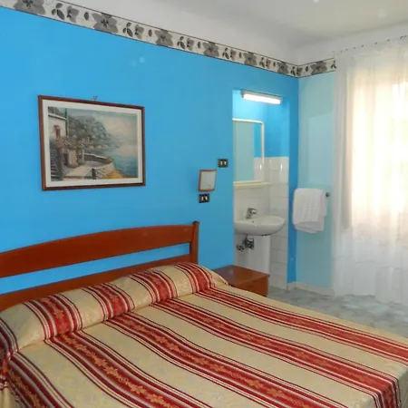 Roxena House Hotel Roma