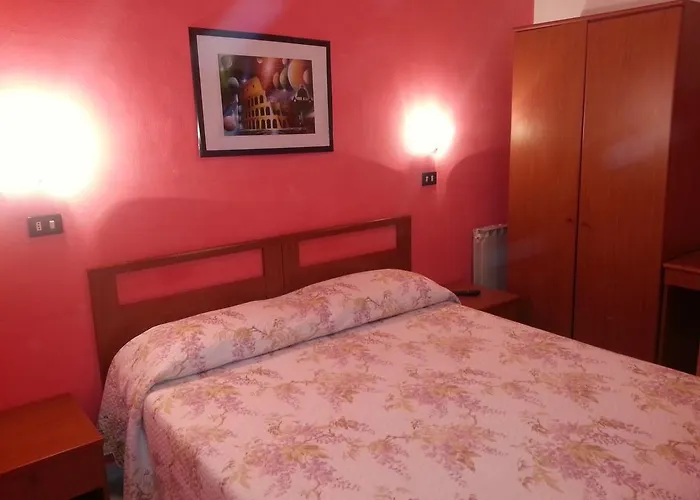 Hotel Roxena House *